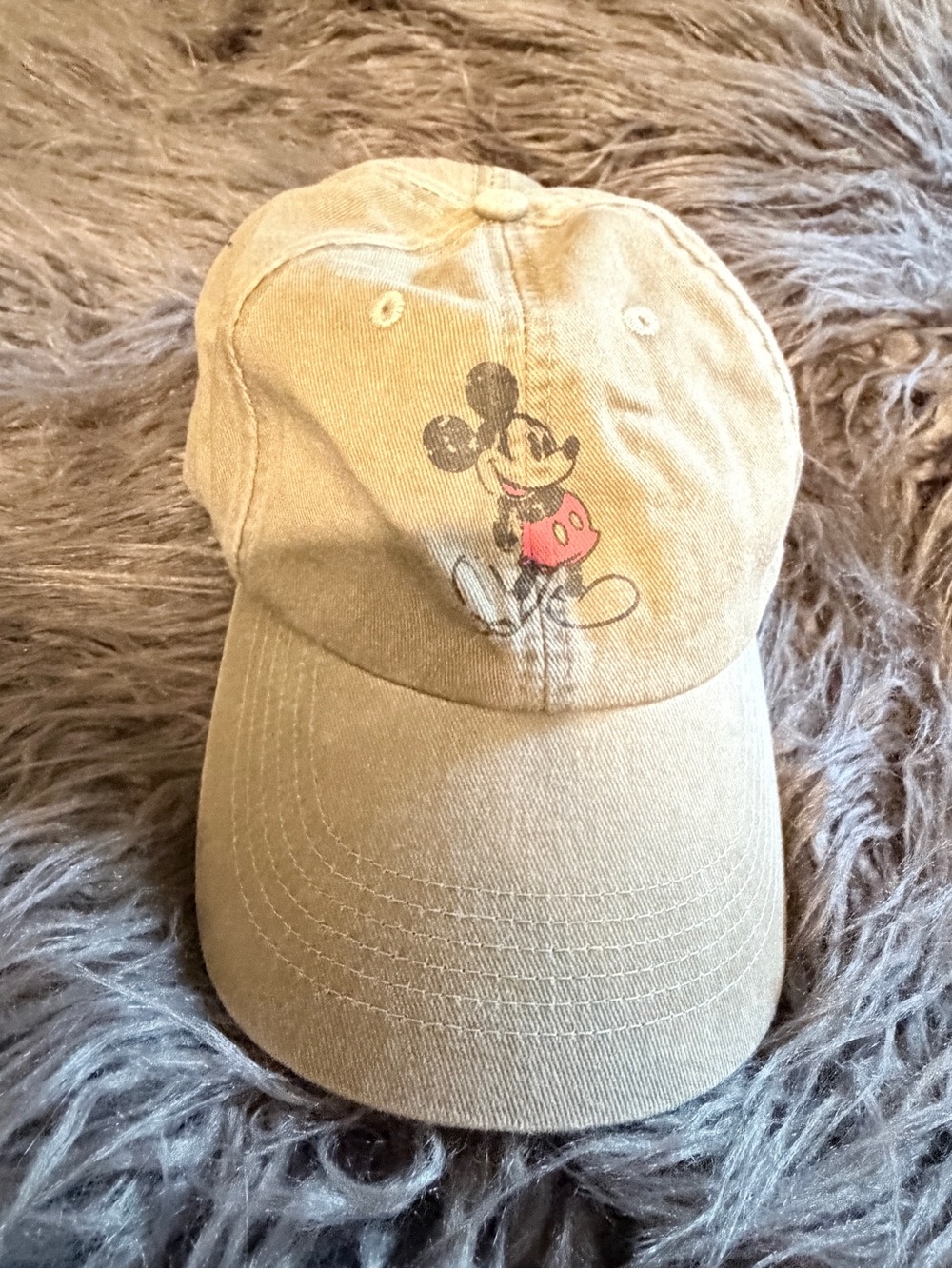 Disney Parks green Mickey Mouse Baseball Cap